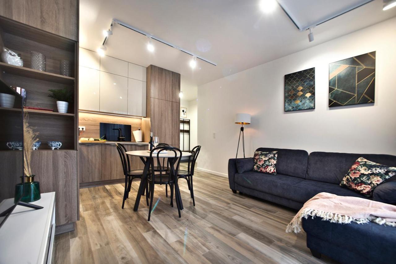 Goclaw P&O Serviced Apartments 华沙 外观 照片